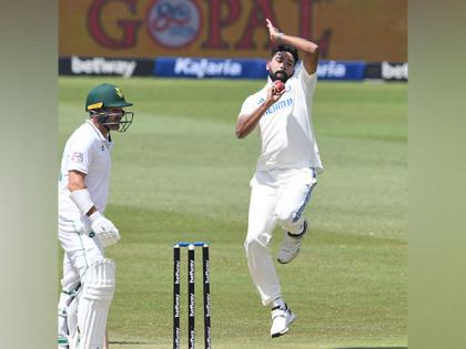 "Siraj weaving magic at Newlands": Sachin Tendulkar lauds Indian pacer's performance against South Africa | "Siraj weaving magic at Newlands": Sachin Tendulkar lauds Indian pacer's performance against South Africa