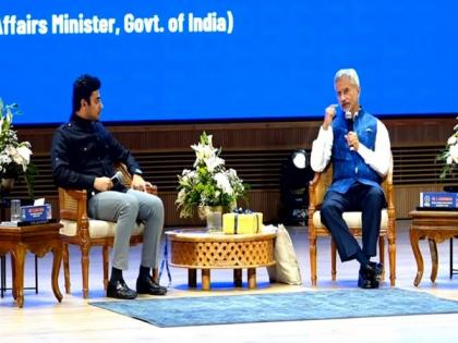 India closed a window it was "foolish enough" to open: Jaishankar on Article 370 abrogation | India closed a window it was "foolish enough" to open: Jaishankar on Article 370 abrogation India closed a window it was "foolish enough" to open: Jaishankar on Article 370 abrogation | India closed a window it was "foolish enough" to open: Jaishankar on Article 370 abrogation