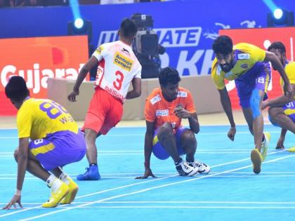 Gujarat Giants ensure semifinal berth with huge win over Rajasthan Warriors | Gujarat Giants ensure semifinal berth with huge win over Rajasthan Warriors