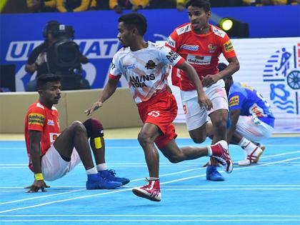 UKK: Odisha Juggernauts secure semis spot following win over Gujarat Giants | UKK: Odisha Juggernauts secure semis spot following win over Gujarat Giants UKK: Odisha Juggernauts secure semis spot following win over Gujarat Giants | UKK: Odisha Juggernauts secure semis spot following win over Gujarat Giants