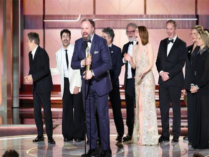 Golden Globes 2024: 'Poor Things' wins award for Best Comedy motion picture | Golden Globes 2024: 'Poor Things' wins award for Best Comedy motion picture Golden Globes 2024: 'Poor Things' wins award for Best Comedy motion picture | Golden Globes 2024: 'Poor Things' wins award for Best Comedy motion picture