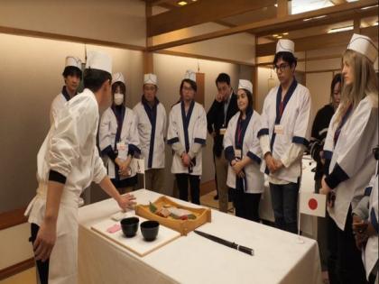 Foreigners learn Sushi making in Fukushima | Foreigners learn Sushi making in Fukushima Foreigners learn Sushi making in Fukushima | Foreigners learn Sushi making in Fukushima