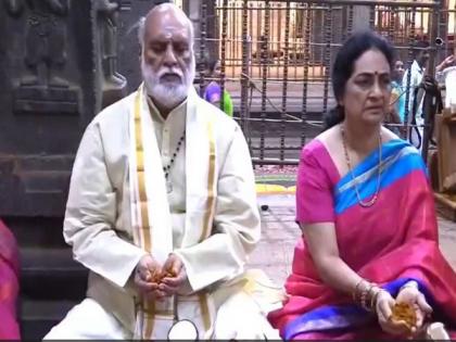 Director K Raghavendra Rao performs special pooja in Srikalahasti Temple | Director K Raghavendra Rao performs special pooja in Srikalahasti Temple