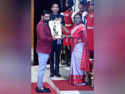 "You have bowled your way into hearts of cricket fans": Sachin lauds Shami following Arjuna Award honour | "You have bowled your way into hearts of cricket fans": Sachin lauds Shami following Arjuna Award honour
