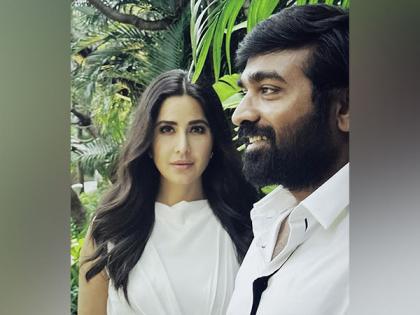 Katrina Kaif twins in white with 'Merry Christmas' co-star Vijay Sethupathi | Katrina Kaif twins in white with 'Merry Christmas' co-star Vijay Sethupathi Katrina Kaif twins in white with 'Merry Christmas' co-star Vijay Sethupathi | Katrina Kaif twins in white with 'Merry Christmas' co-star Vijay Sethupathi