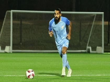 "People should give him a lot of credit": Sandesh Jhingan on assistant coach Mahesh Gawli | "People should give him a lot of credit": Sandesh Jhingan on assistant coach Mahesh Gawli "People should give him a lot of credit": Sandesh Jhingan on assistant coach Mahesh Gawli | "People should give him a lot of credit": Sandesh Jhingan on assistant coach Mahesh Gawli