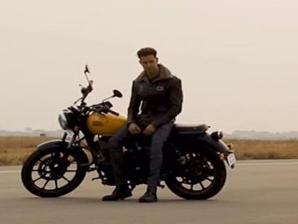 Birthday treat: Check out Hrithik's transformation as 'Patty' in 'Fighter' BTS video | Birthday treat: Check out Hrithik's transformation as 'Patty' in 'Fighter' BTS video Birthday treat: Check out Hrithik's transformation as 'Patty' in 'Fighter' BTS video | Birthday treat: Check out Hrithik's transformation as 'Patty' in 'Fighter' BTS video