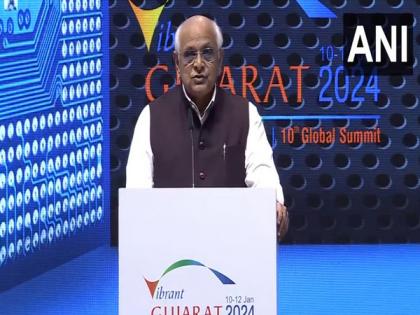 "Gujarat aims to become a global hub for semiconductor and electronics manufacturing": CM Bhupendra Patel | "Gujarat aims to become a global hub for semiconductor and electronics manufacturing": CM Bhupendra Patel "Gujarat aims to become a global hub for semiconductor and electronics manufacturing": CM Bhupendra Patel | "Gujarat aims to become a global hub for semiconductor and electronics manufacturing": CM Bhupendra Patel