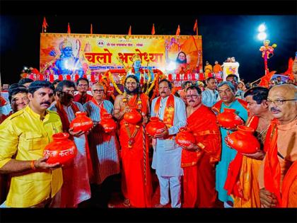 Sadguru Brahmeshanand Acharya's 'Chalo Ayodhya' Campaign Garners Huge Support | Sadguru Brahmeshanand Acharya's 'Chalo Ayodhya' Campaign Garners Huge Support