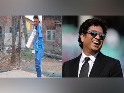 "Amir has made the impossible, possible": Sachin Tendulkar becomes fan of differently abled Indian cricketer | "Amir has made the impossible, possible": Sachin Tendulkar becomes fan of differently abled Indian cricketer