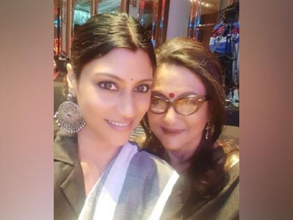 "Never drew any comparisons...felt any pressure:" Konkona on expectations as daughter of filmmaker Aparna Sen | "Never drew any comparisons...felt any pressure:" Konkona on expectations as daughter of filmmaker Aparna Sen "Never drew any comparisons...felt any pressure:" Konkona on expectations as daughter of filmmaker Aparna Sen | "Never drew any comparisons...felt any pressure:" Konkona on expectations as daughter of filmmaker Aparna Sen