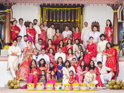 Chiranjeevi celebrates Sankranti with his entire family, see pic | Chiranjeevi celebrates Sankranti with his entire family, see pic