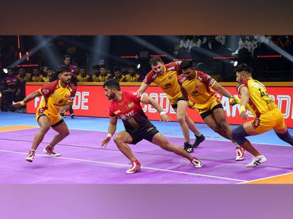 Akshit's raiding brilliance, Surjeet's high 5 power Bengaluru Bulls to 16-point win over Telugu Titans | Akshit's raiding brilliance, Surjeet's high 5 power Bengaluru Bulls to 16-point win over Telugu Titans Akshit's raiding brilliance, Surjeet's high 5 power Bengaluru Bulls to 16-point win over Telugu Titans | Akshit's raiding brilliance, Surjeet's high 5 power Bengaluru Bulls to 16-point win over Telugu Titans