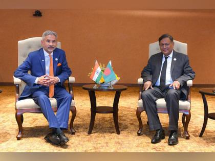 "India-Bangladesh relations are growing from strength to strength": EAM Jaishankar | "India-Bangladesh relations are growing from strength to strength": EAM Jaishankar "India-Bangladesh relations are growing from strength to strength": EAM Jaishankar | "India-Bangladesh relations are growing from strength to strength": EAM Jaishankar