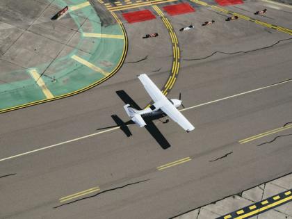 US: Small plane traveling from Dulles lands on road in Virginia | US: Small plane traveling from Dulles lands on road in Virginia US: Small plane traveling from Dulles lands on road in Virginia | US: Small plane traveling from Dulles lands on road in Virginia