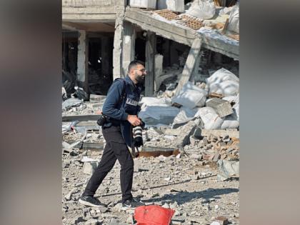 Israel-Hamas war: Palestinian photojournalist Motaz Azaiza evacuates Gaza | Israel-Hamas war: Palestinian photojournalist Motaz Azaiza evacuates Gaza