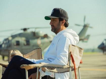 "Wasn't easy": Siddharth Anand on how he convinced Hrithik, Deepika to flaunt abs in 'Fighter' | "Wasn't easy": Siddharth Anand on how he convinced Hrithik, Deepika to flaunt abs in 'Fighter'