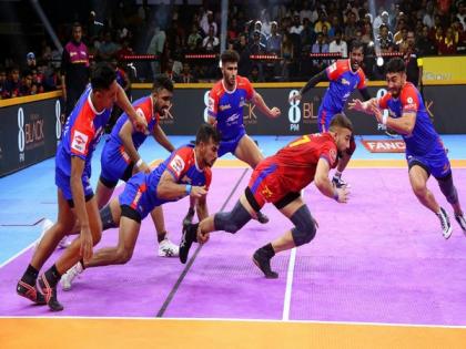 Ashu Malik's stellar performance hands Dabang Delhi KC gripping victory over Haryana Steelers | Ashu Malik's stellar performance hands Dabang Delhi KC gripping victory over Haryana Steelers Ashu Malik's stellar performance hands Dabang Delhi KC gripping victory over Haryana Steelers | Ashu Malik's stellar performance hands Dabang Delhi KC gripping victory over Haryana Steelers
