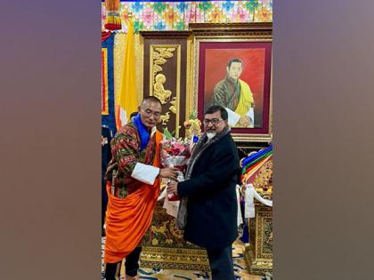 Indian envoy Sudhakar Dalela congratulates Tshering Tobgay for assuming charge as Bhutan PM | Indian envoy Sudhakar Dalela congratulates Tshering Tobgay for assuming charge as Bhutan PM Indian envoy Sudhakar Dalela congratulates Tshering Tobgay for assuming charge as Bhutan PM | Indian envoy Sudhakar Dalela congratulates Tshering Tobgay for assuming charge as Bhutan PM