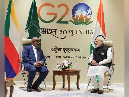 PM Modi congratulates Comoros President Assoumani on re-election, affirms strengthening of 'Vision SAGAR' | PM Modi congratulates Comoros President Assoumani on re-election, affirms strengthening of 'Vision SAGAR' PM Modi congratulates Comoros President Assoumani on re-election, affirms strengthening of 'Vision SAGAR' | PM Modi congratulates Comoros President Assoumani on re-election, affirms strengthening of 'Vision SAGAR'