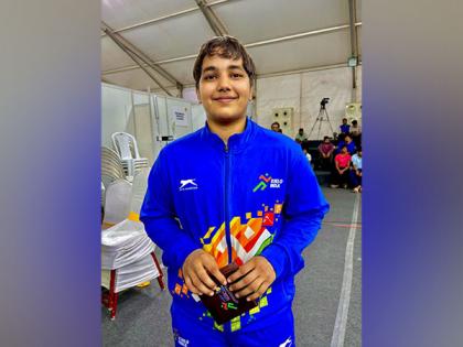 KIYG 2023: School bus driver's daughter won bronze, father's relentless persistence reaps fruit | KIYG 2023: School bus driver's daughter won bronze, father's relentless persistence reaps fruit KIYG 2023: School bus driver's daughter won bronze, father's relentless persistence reaps fruit | KIYG 2023: School bus driver's daughter won bronze, father's relentless persistence reaps fruit