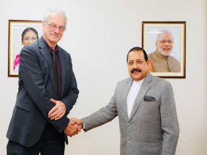 Nobel laureate Morten Meldal discusses India-Denmark cooperation in pharmaceuticals with MoS Jitendra Singh | Nobel laureate Morten Meldal discusses India-Denmark cooperation in pharmaceuticals with MoS Jitendra Singh Nobel laureate Morten Meldal discusses India-Denmark cooperation in pharmaceuticals with MoS Jitendra Singh | Nobel laureate Morten Meldal discusses India-Denmark cooperation in pharmaceuticals with MoS Jitendra Singh