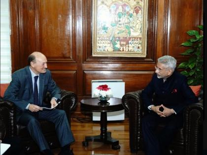 EAM commends Argentina envoy's efforts to strengthen ties | EAM commends Argentina envoy's efforts to strengthen ties EAM commends Argentina envoy's efforts to strengthen ties | EAM commends Argentina envoy's efforts to strengthen ties