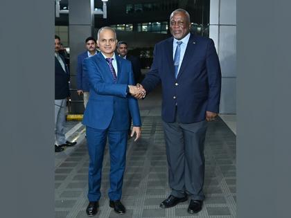 Guyana PM Mark Phillips arrives in Delhi for week-long India visit | Guyana PM Mark Phillips arrives in Delhi for week-long India visit Guyana PM Mark Phillips arrives in Delhi for week-long India visit | Guyana PM Mark Phillips arrives in Delhi for week-long India visit