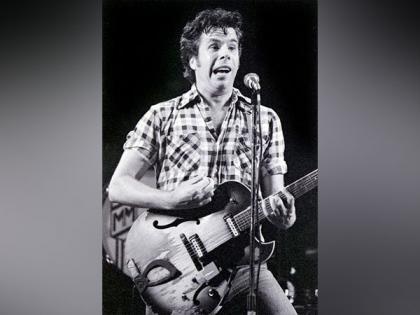 'Elvis is Everywhere' singer Mojo Nixon dies on Outlaw Country Cruise | 'Elvis is Everywhere' singer Mojo Nixon dies on Outlaw Country Cruise