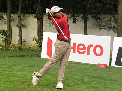 Sneha Singh opens big five-shot lead over Hitaashee Bakshi in 4th leg of WPGT | Sneha Singh opens big five-shot lead over Hitaashee Bakshi in 4th leg of WPGT Sneha Singh opens big five-shot lead over Hitaashee Bakshi in 4th leg of WPGT | Sneha Singh opens big five-shot lead over Hitaashee Bakshi in 4th leg of WPGT