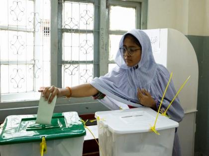 Committee to Protect Journalists condemns phone, internet disruptions during Pakistan polls | Committee to Protect Journalists condemns phone, internet disruptions during Pakistan polls