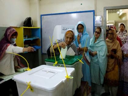 Internet shutdown, restricted movement, curbed media coverage dent Pak's most expensive election | Internet shutdown, restricted movement, curbed media coverage dent Pak's most expensive election Internet shutdown, restricted movement, curbed media coverage dent Pak's most expensive election | Internet shutdown, restricted movement, curbed media coverage dent Pak's most expensive election
