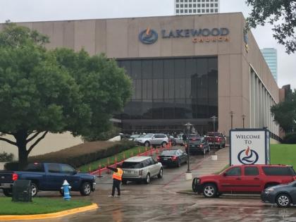 US: Woman gunned down after shooting at Lakewood church in Houston | US: Woman gunned down after shooting at Lakewood church in Houston