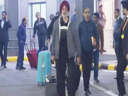 "Wouldn't have been possible...": Freed Navy vets chant 'Bharat Mata Ki Jai', praise PM Modi on return from Qatar | "Wouldn't have been possible...": Freed Navy vets chant 'Bharat Mata Ki Jai', praise PM Modi on return from Qatar