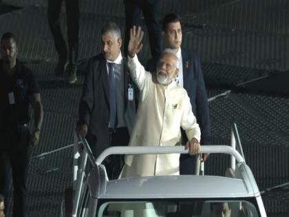 "World looking at India as 'Vishwa Bandhu' ...voice heard in every major platform": PM Modi in Abu Dhabi | "World looking at India as 'Vishwa Bandhu' ...voice heard in every major platform": PM Modi in Abu Dhabi "World looking at India as 'Vishwa Bandhu' ...voice heard in every major platform": PM Modi in Abu Dhabi | "World looking at India as 'Vishwa Bandhu' ...voice heard in every major platform": PM Modi in Abu Dhabi