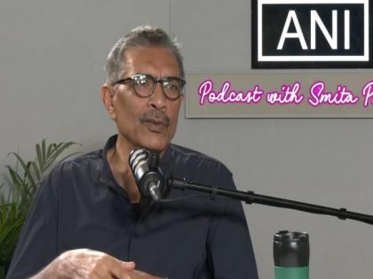 'Tum sign board paint karoge?,'" Prakash Jha recalls dad ashamed of his pick of fine arts for career | 'Tum sign board paint karoge?,'" Prakash Jha recalls dad ashamed of his pick of fine arts for career 'Tum sign board paint karoge?,'" Prakash Jha recalls dad ashamed of his pick of fine arts for career | 'Tum sign board paint karoge?,'" Prakash Jha recalls dad ashamed of his pick of fine arts for career