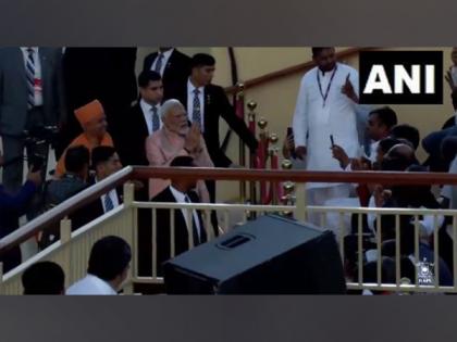 PM Modi meets artisans of the BAPS Hindu Temple in Abu Dhabi | PM Modi meets artisans of the BAPS Hindu Temple in Abu Dhabi PM Modi meets artisans of the BAPS Hindu Temple in Abu Dhabi | PM Modi meets artisans of the BAPS Hindu Temple in Abu Dhabi