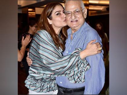Raveena Tandon unveils 'chowk' named after her father, filmmaker Ravi Tandon | Raveena Tandon unveils 'chowk' named after her father, filmmaker Ravi Tandon Raveena Tandon unveils 'chowk' named after her father, filmmaker Ravi Tandon | Raveena Tandon unveils 'chowk' named after her father, filmmaker Ravi Tandon