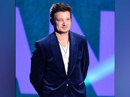Jeremy Renner graces stage of People's Choice Awards 2024 | Jeremy Renner graces stage of People's Choice Awards 2024