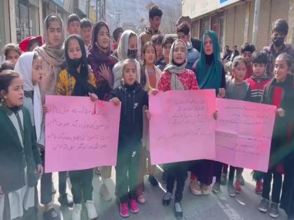 Women, children storm streets in Gilgit-Baltistan over long power outages | Women, children storm streets in Gilgit-Baltistan over long power outages Women, children storm streets in Gilgit-Baltistan over long power outages | Women, children storm streets in Gilgit-Baltistan over long power outages