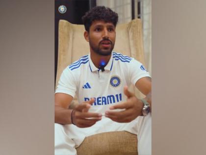 "I was pinching myself": Jurel recalls his first interaction with Dhoni | "I was pinching myself": Jurel recalls his first interaction with Dhoni