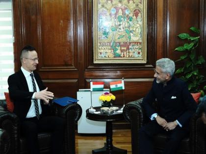 EAM Jaishankar, his Hungarian counterpart discuss bilateral ties, Ukraine conflict | EAM Jaishankar, his Hungarian counterpart discuss bilateral ties, Ukraine conflict EAM Jaishankar, his Hungarian counterpart discuss bilateral ties, Ukraine conflict | EAM Jaishankar, his Hungarian counterpart discuss bilateral ties, Ukraine conflict