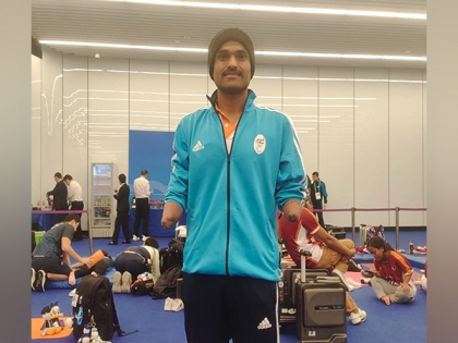 Suyash Jadhav secures 2024 Paris Paralympics quota in Men's 50m Butterfly S7 category | Suyash Jadhav secures 2024 Paris Paralympics quota in Men's 50m Butterfly S7 category