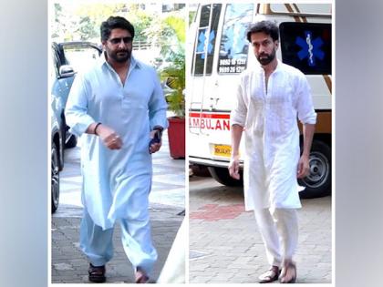 Nakkul Mehta, Arshad Warsi, others pay last respects to late actor Rituraj Singh | Nakkul Mehta, Arshad Warsi, others pay last respects to late actor Rituraj Singh Nakkul Mehta, Arshad Warsi, others pay last respects to late actor Rituraj Singh | Nakkul Mehta, Arshad Warsi, others pay last respects to late actor Rituraj Singh