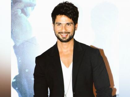 Shahid Kapoor joins star-studded line up for WPL's opening ceremony | Shahid Kapoor joins star-studded line up for WPL's opening ceremony