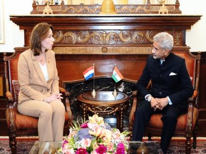 Jaishankar meets Dutch Foreign Minister, hold talks on situation in West Asia | Jaishankar meets Dutch Foreign Minister, hold talks on situation in West Asia Jaishankar meets Dutch Foreign Minister, hold talks on situation in West Asia | Jaishankar meets Dutch Foreign Minister, hold talks on situation in West Asia