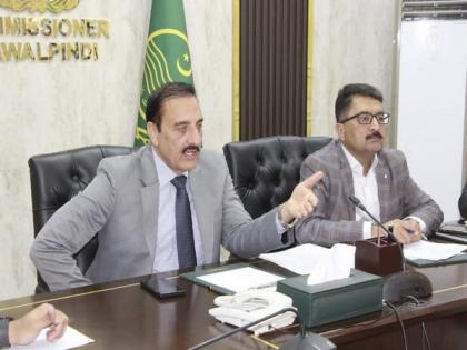 Pakistan: In dramatic U-turn, ex-Rawalpindi commissioner withdraws rigging allegations; accuses Imran Khan's party | Pakistan: In dramatic U-turn, ex-Rawalpindi commissioner withdraws rigging allegations; accuses Imran Khan's party Pakistan: In dramatic U-turn, ex-Rawalpindi commissioner withdraws rigging allegations; accuses Imran Khan's party | Pakistan: In dramatic U-turn, ex-Rawalpindi commissioner withdraws rigging allegations; accuses Imran Khan's party