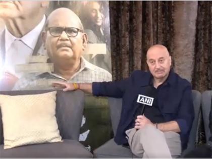 Anupam Kher keeps one chair empty during 'Kaagaz 2' promotions in memory of his close friend Satish Kaushik | Anupam Kher keeps one chair empty during 'Kaagaz 2' promotions in memory of his close friend Satish Kaushik Anupam Kher keeps one chair empty during 'Kaagaz 2' promotions in memory of his close friend Satish Kaushik | Anupam Kher keeps one chair empty during 'Kaagaz 2' promotions in memory of his close friend Satish Kaushik