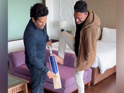 "To Amir, the real hero, keep inspiring": Sachin Tendulkar meets J-K para cricketer Hussain Lone | "To Amir, the real hero, keep inspiring": Sachin Tendulkar meets J-K para cricketer Hussain Lone