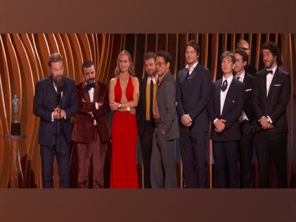 'Oppenheimer' wins Outstanding Performance by a Cast in a Motion Picture at SAG Awards 2024 | 'Oppenheimer' wins Outstanding Performance by a Cast in a Motion Picture at SAG Awards 2024 'Oppenheimer' wins Outstanding Performance by a Cast in a Motion Picture at SAG Awards 2024 | 'Oppenheimer' wins Outstanding Performance by a Cast in a Motion Picture at SAG Awards 2024